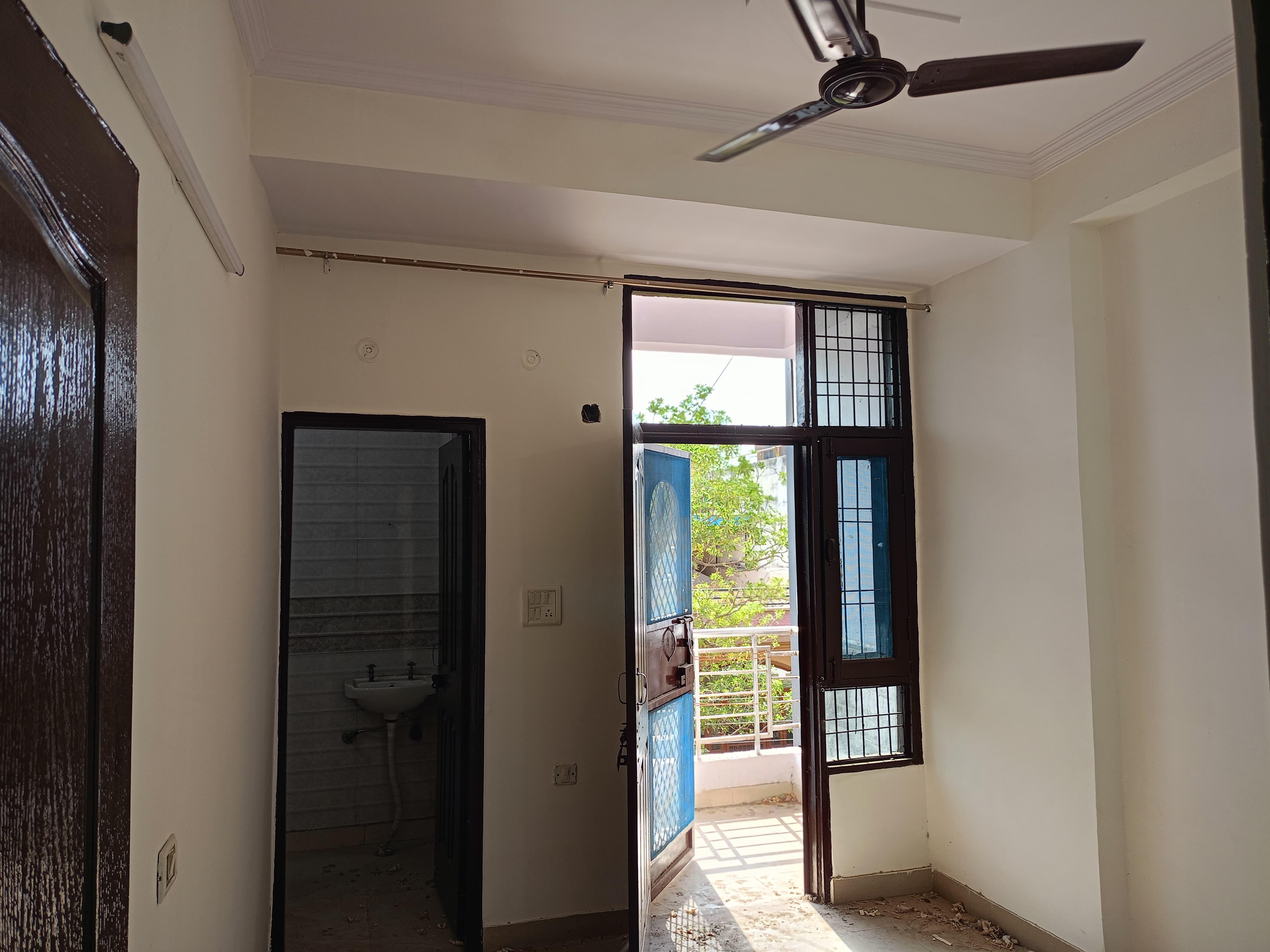 2 BHK Top Floor Flat in Niti Khand 2, Indirapuram