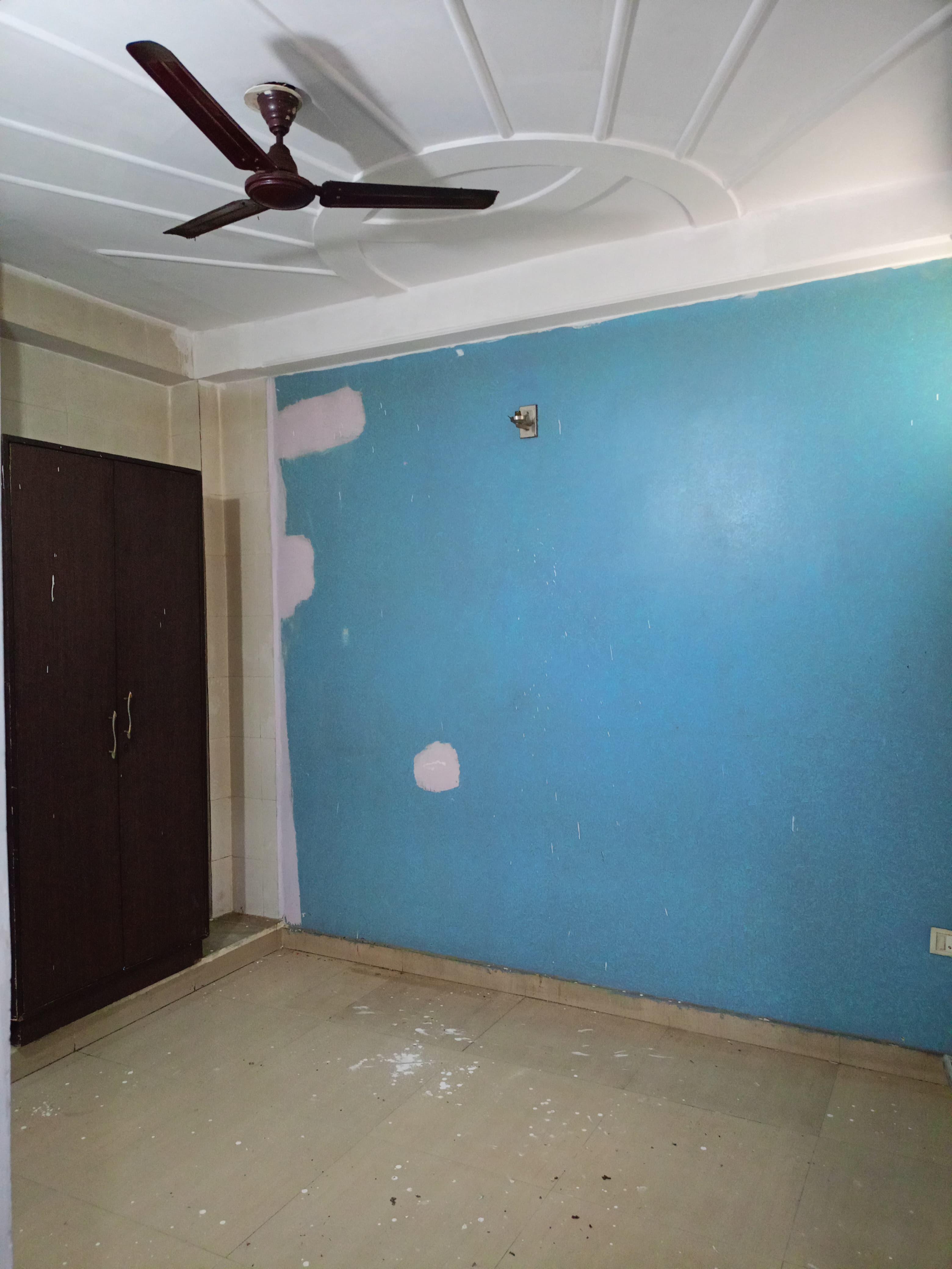 3 BHK FOR RENT PROPERTY SHAKTI KHAND IN INDIRAPURAM