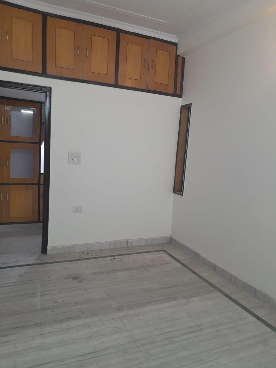 3BHK FOR SALE IN SHAKTI KHAND, INDIRAPURAM