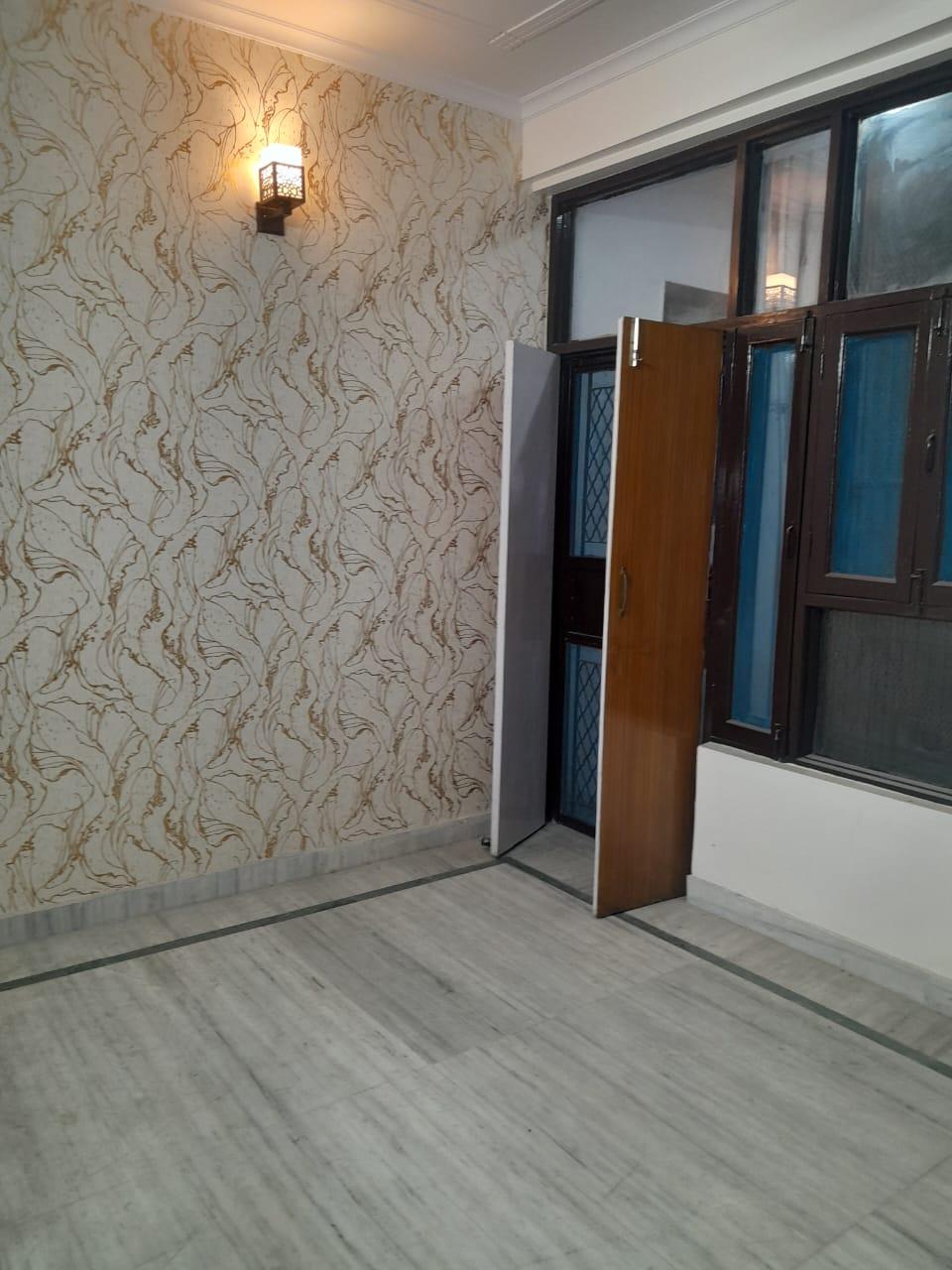 3BHK FOR SALE IN SHAKTI KHAND, INDIRAPURAM