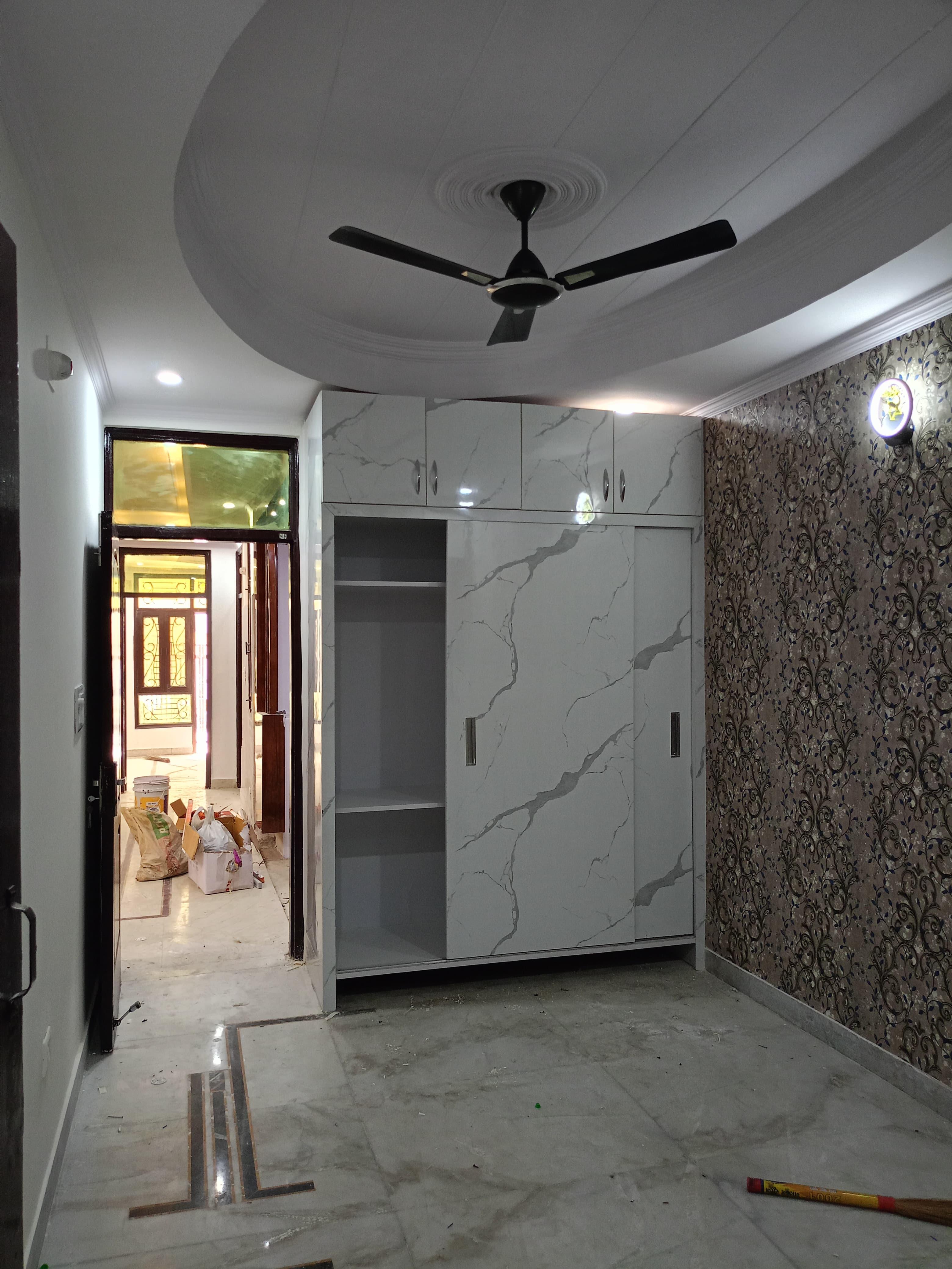 3 BHK FOR RESALE PROPERTY IN SHAKTI KHAND , INDRAPURAM