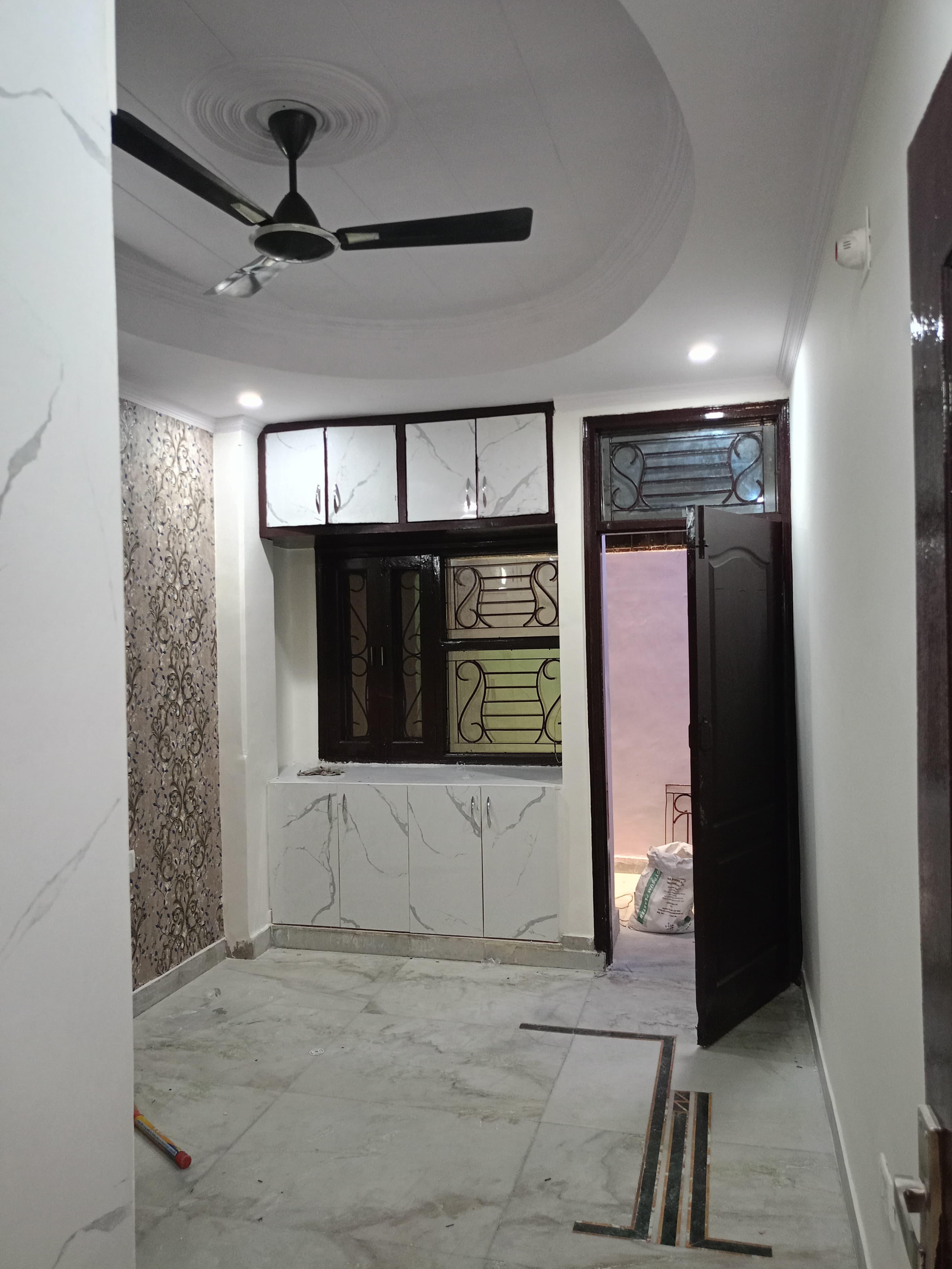 3 BHK FOR RESALE PROPERTY IN SHAKTI KHAND , INDRAPURAM