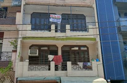 2 BHK FOR RESALE PROPERTIE NITI KHAND INDIRAPURAM