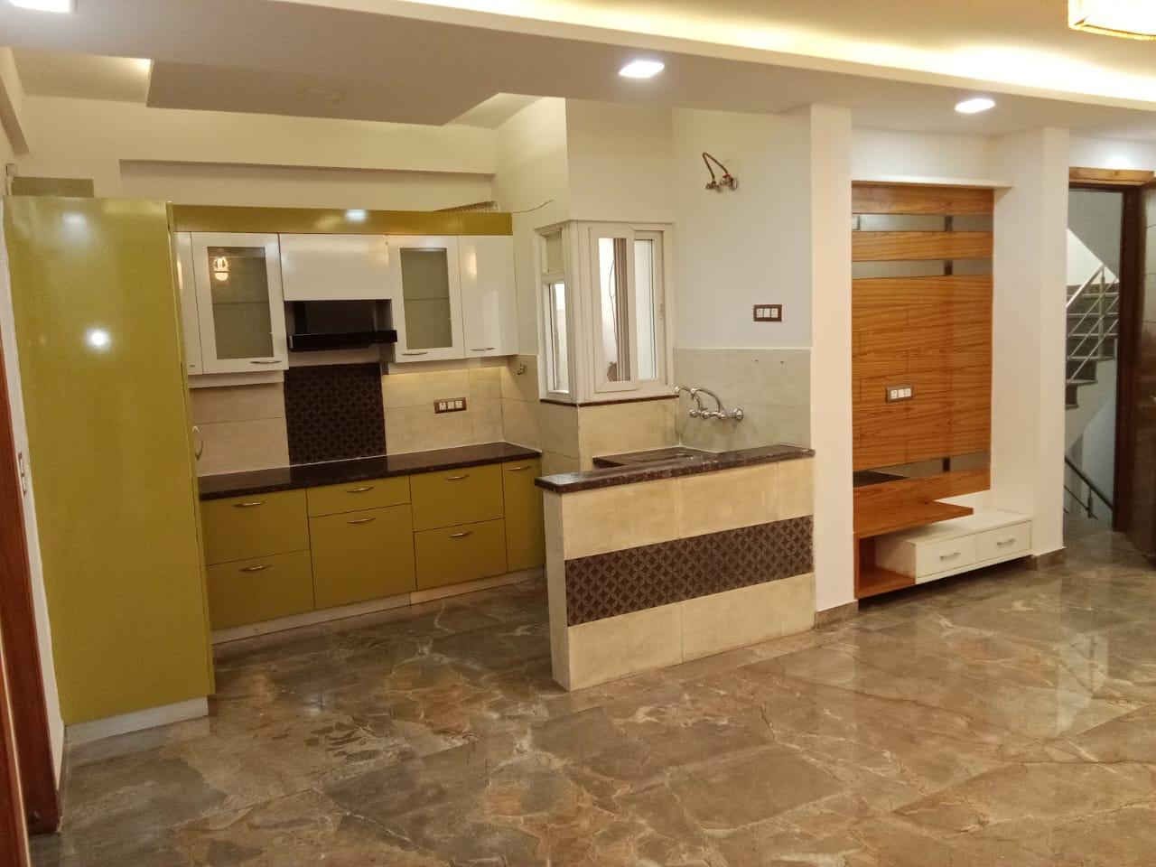 3 BHK FOR RENT IN SHAKTI KHAND INDIRAPURAM