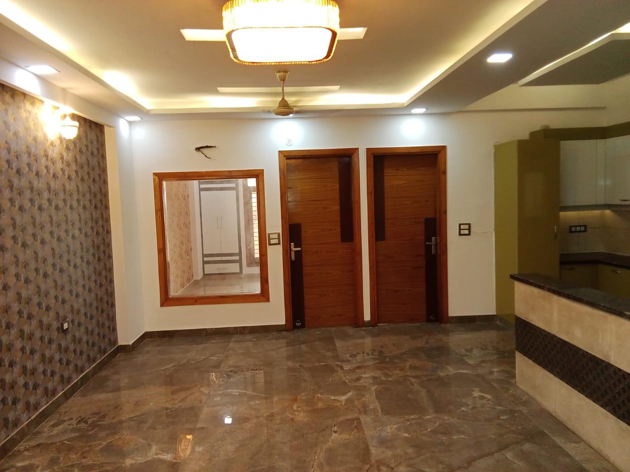 3 BHK FOR RENT IN SHAKTI KHAND INDIRAPURAM