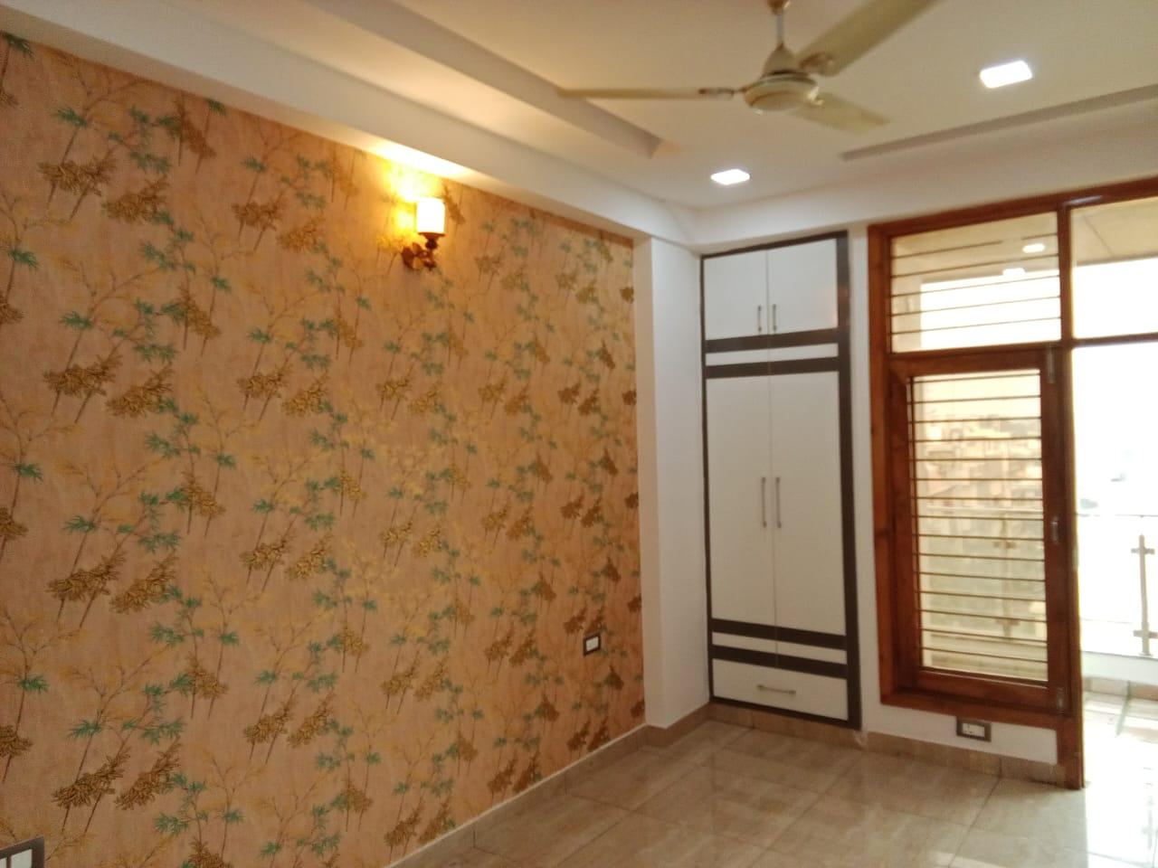 3 BHK FOR RENT IN SHAKTI KHAND INDIRAPURAM