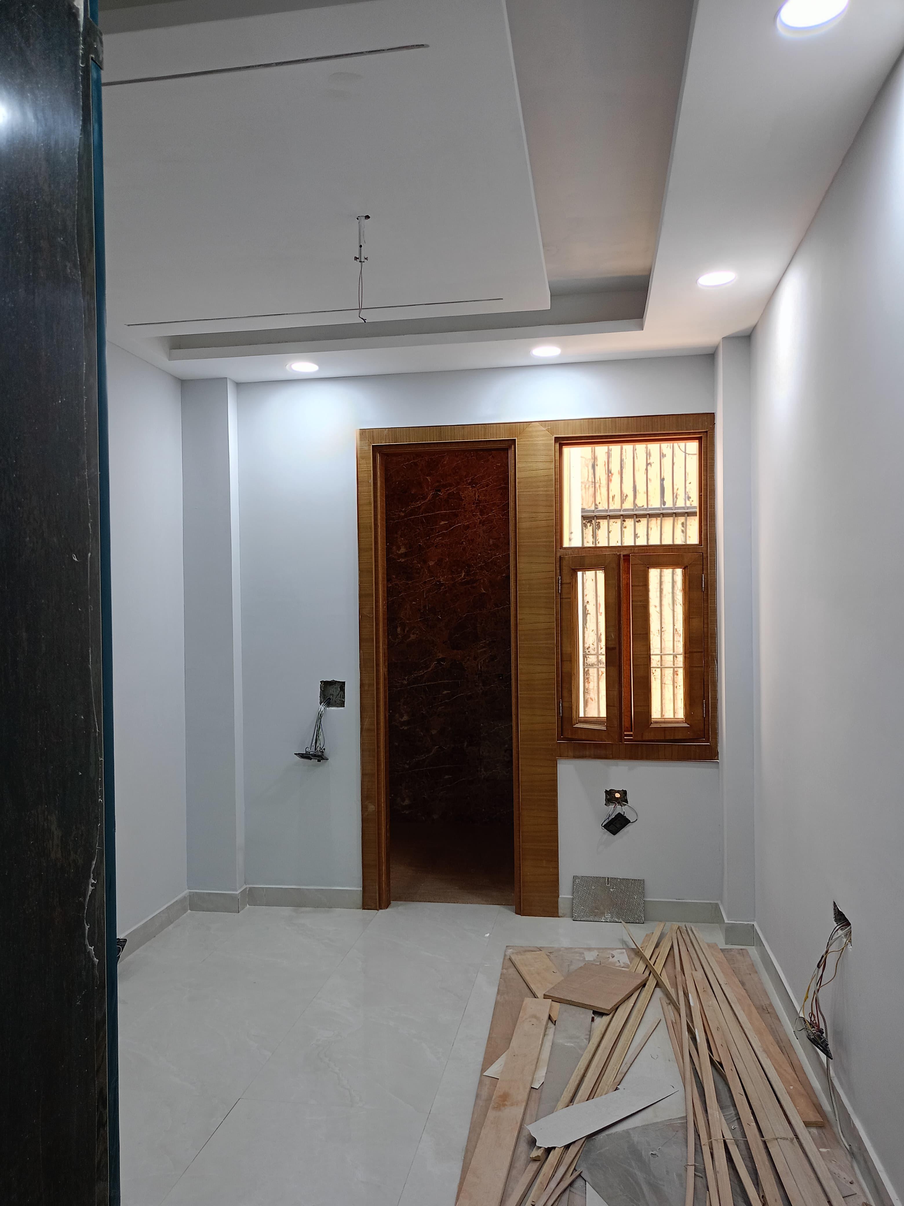 3 BHK SALE PROPERTY IN SHAKTI KHAND INDIRAPURAM