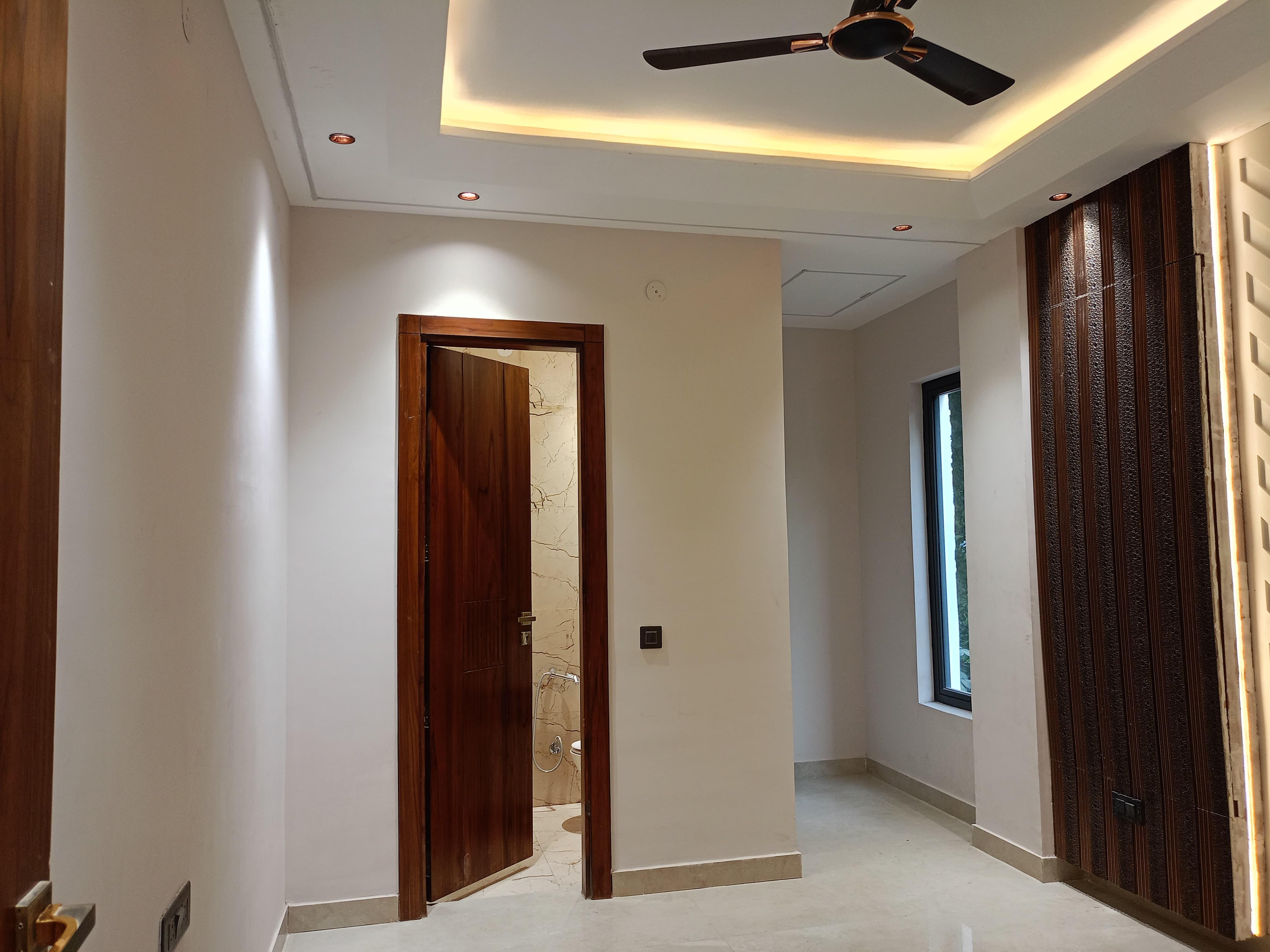 4 BHK Independent Floor For Sale in Niti Khand 1, Indirapuram